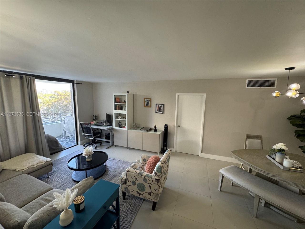 500 Three Islands Blvd , Unit M24, Hallandale Beach, FL 33009 Photo