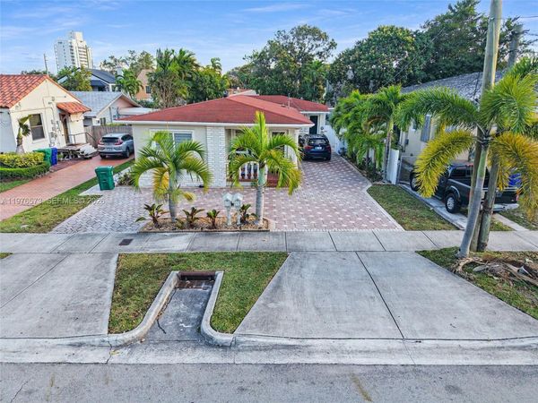 1620 SW 19th St , Unit 1620, Miami, FL 33145