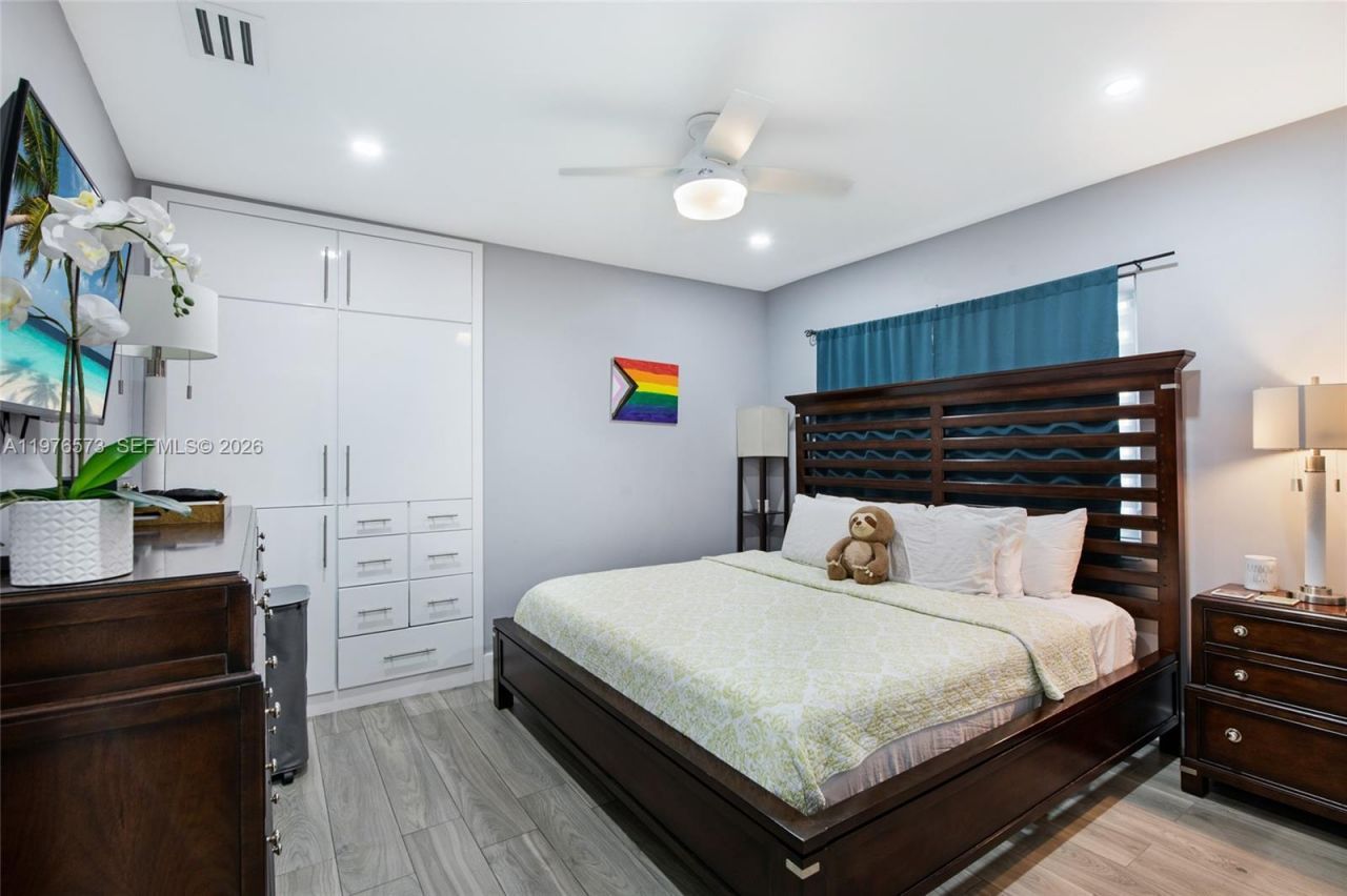 1620 SW 19th St , Unit 1620, Miami, FL 33145 Photo