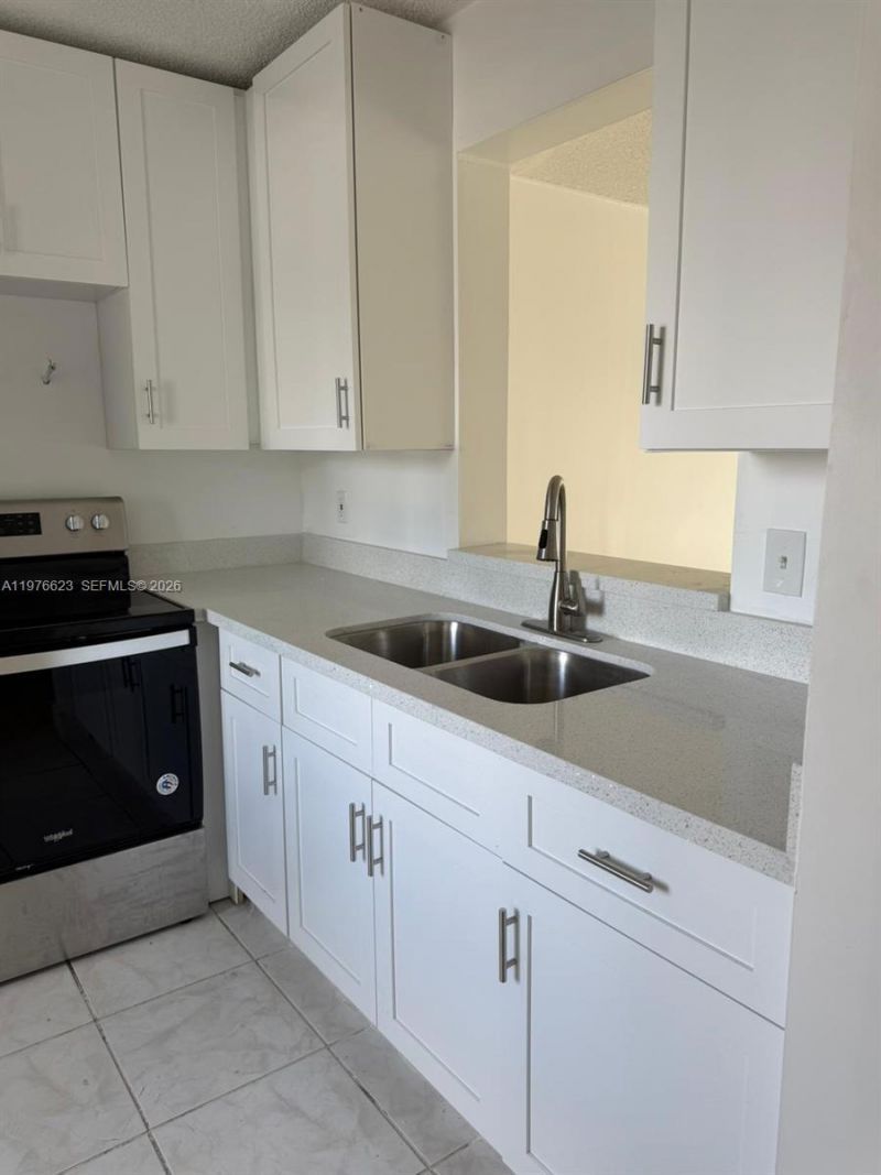8700 N Sherman Cir , Unit 108, Miramar, FL 33025 Photo