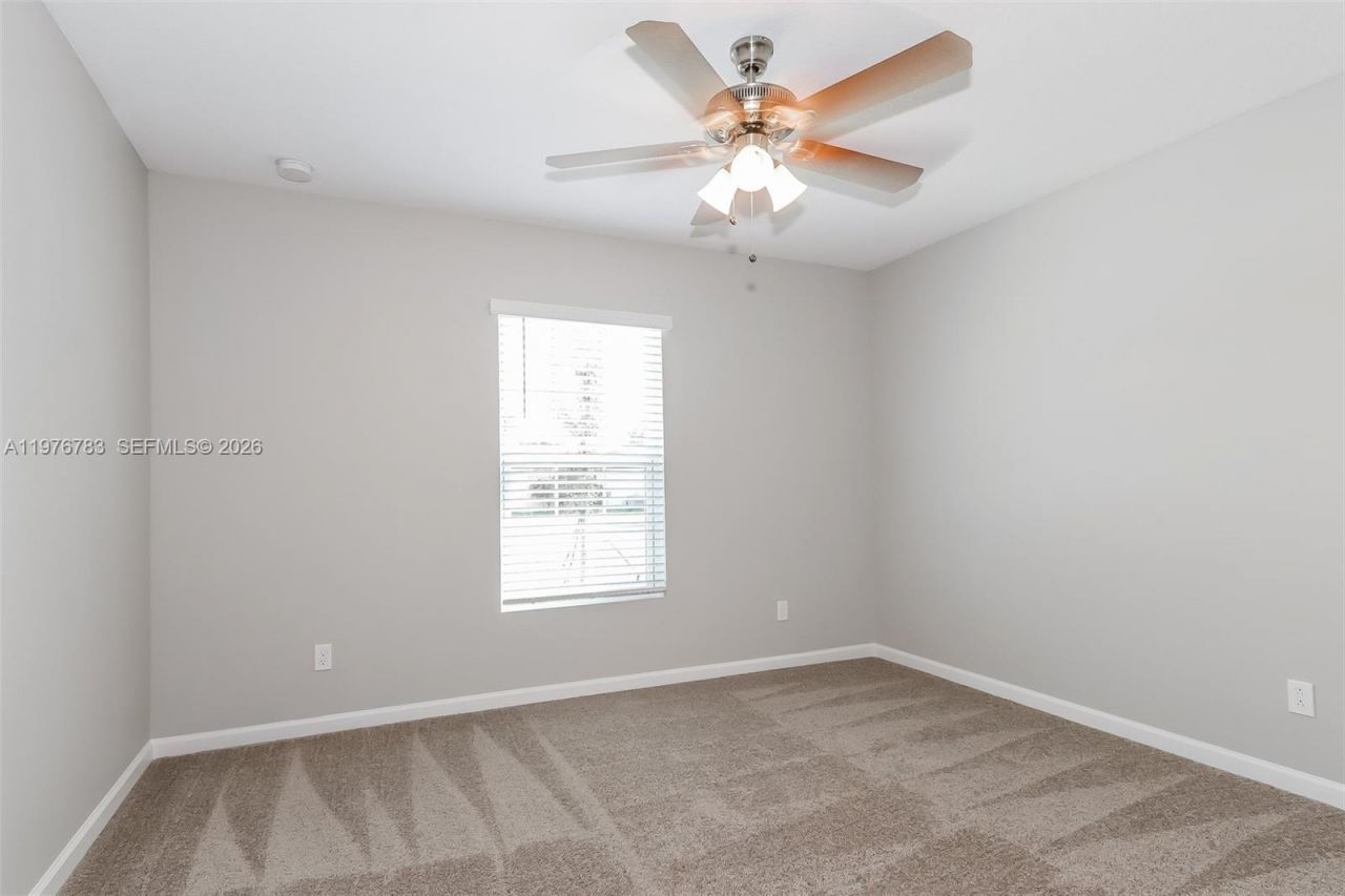 957 SE Caravan Ave , Port Saint Lucie, FL 34983 Photo