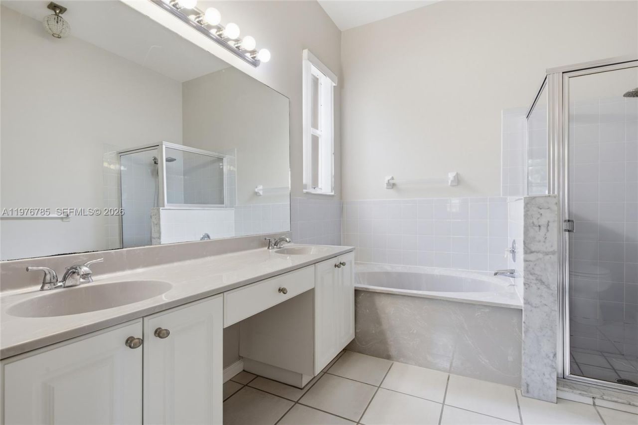 575 SE 29th Dr , Homestead, FL 33033 Photo