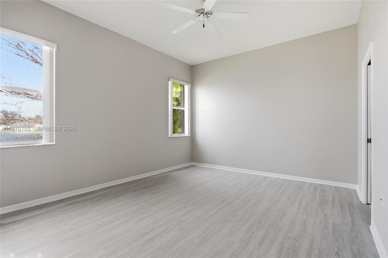 575 SE 29th Dr , Homestead, FL 33033 Photo