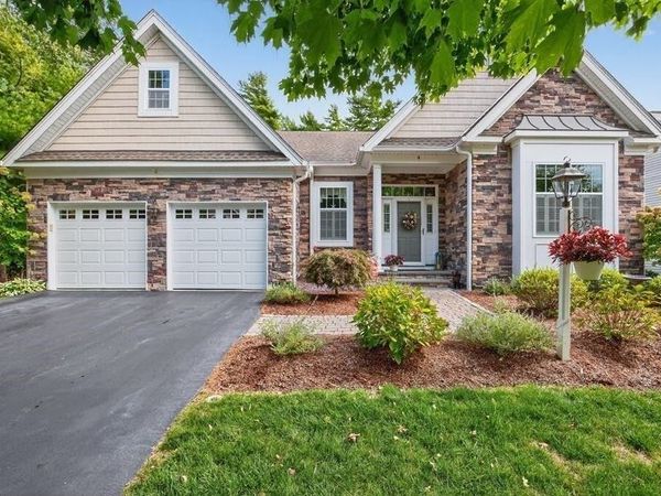 4 Woodsong, Plymouth, MA 02360