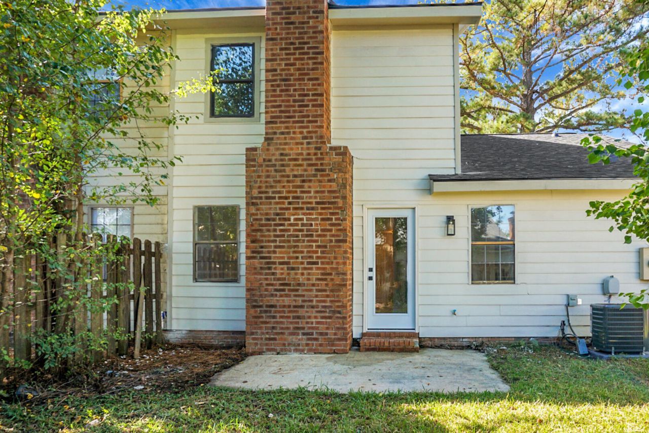 7650 Oldridge Road Photo 17