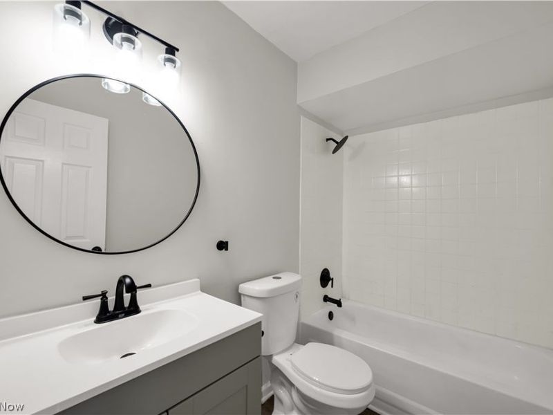 12114 Milligan Avenue, Cleveland, OH 44135 Photo 21