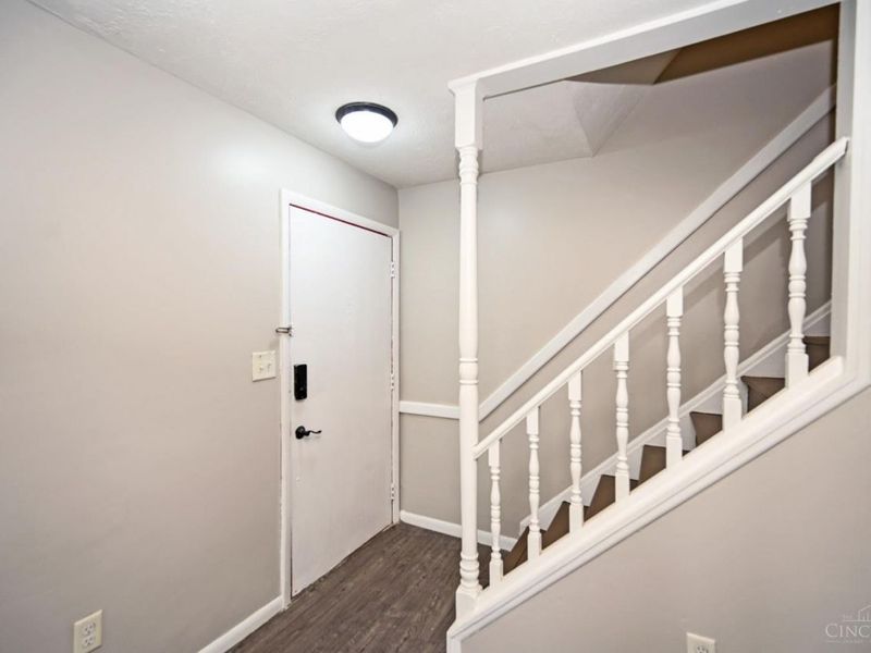 7752 Montgomery Road, Unit 29, Sycamore Township, OH 45236 Photo 4