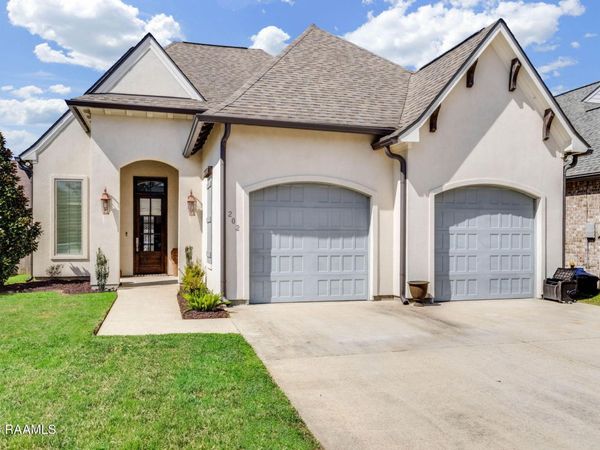 202 Cypress View Drive, Youngsville, LA 70592