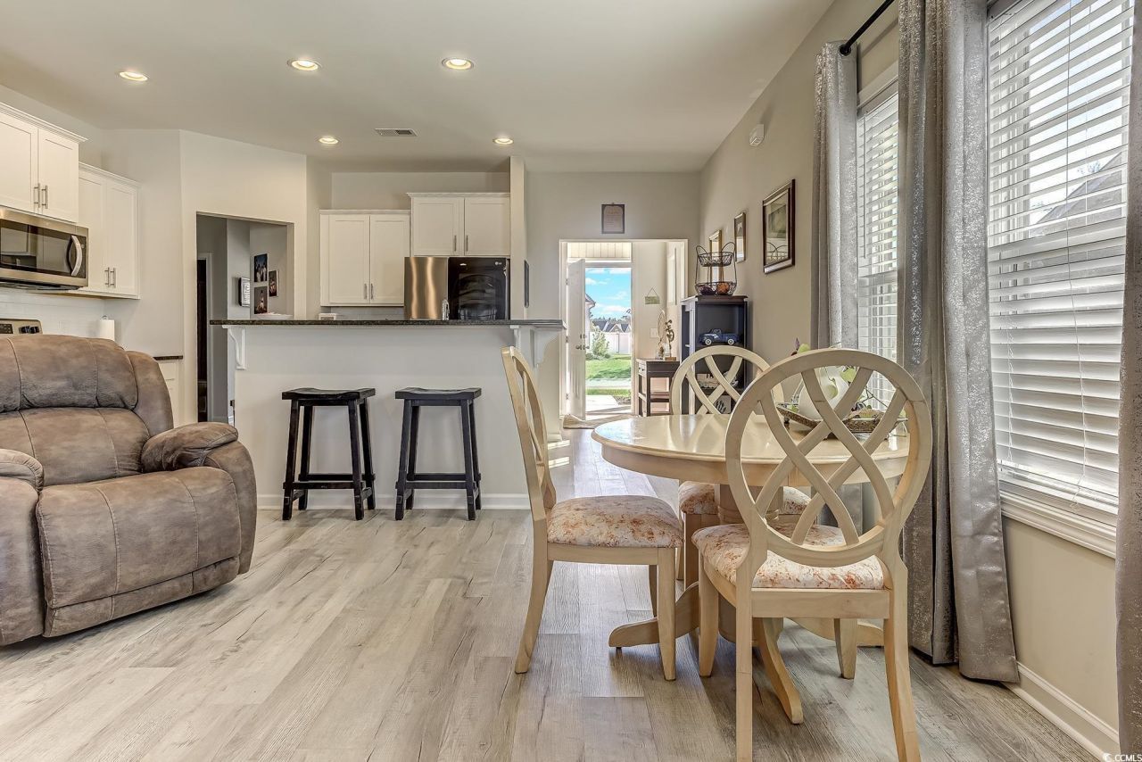 252 Red Maple Loop Photo 14