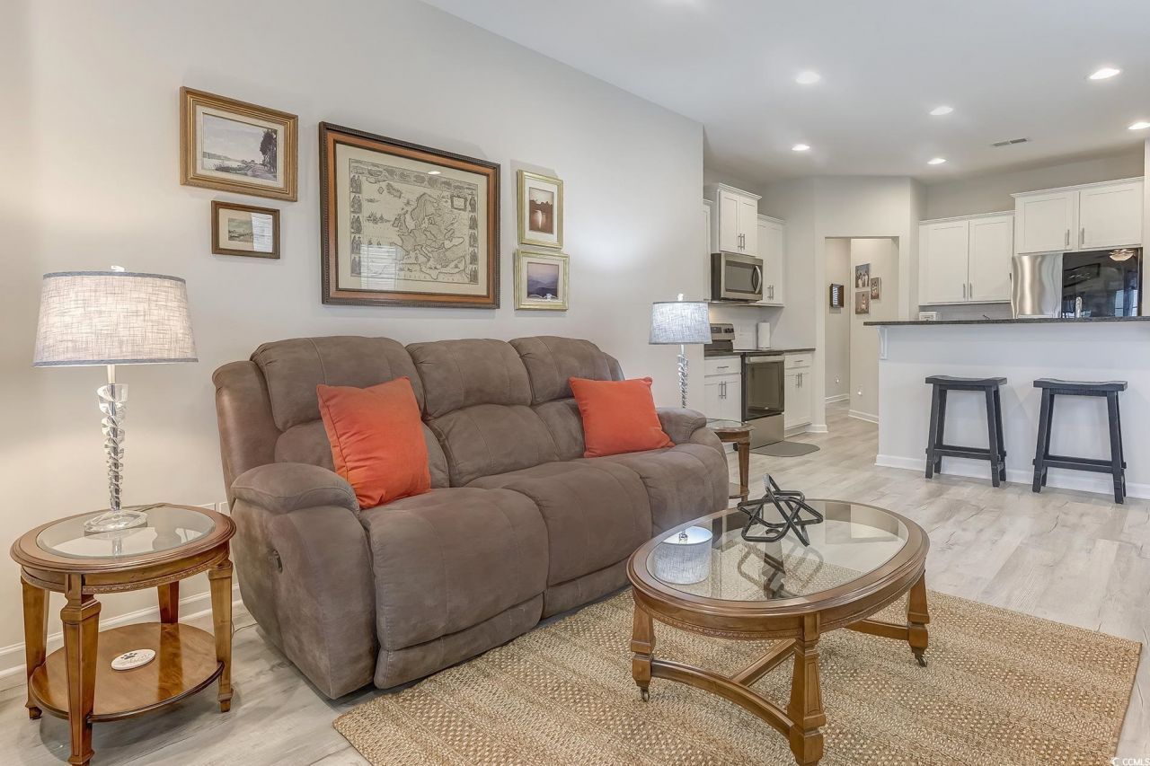 252 Red Maple Loop Photo 15