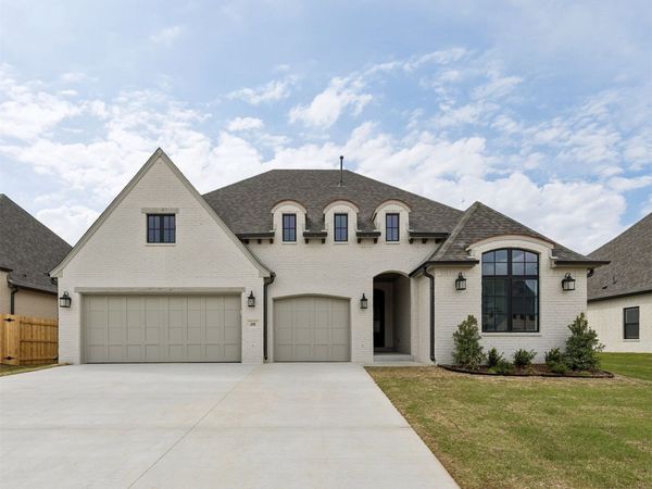 690 E 149th Street S, Glenpool, OK 74033