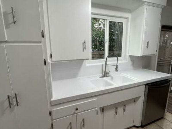 4187 Arch Drive, Unit 2, Studio City, CA 91604