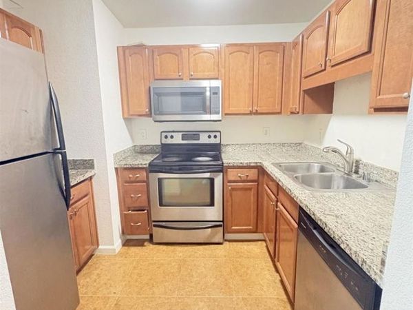 1350 N Escondido Boulevard, Unit #59, Escondido, CA 92026