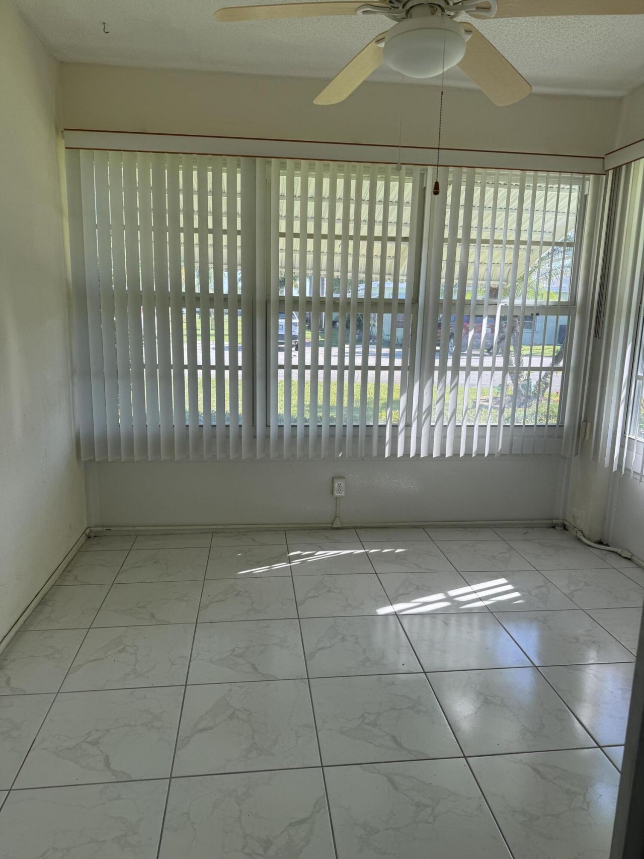 211 Country Lane E, Unit A, Boynton Beach, FL 33435 Photo