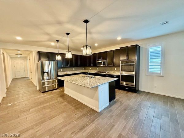 1602 Morning Bell Avenue , North Las Vegas, NV 89081