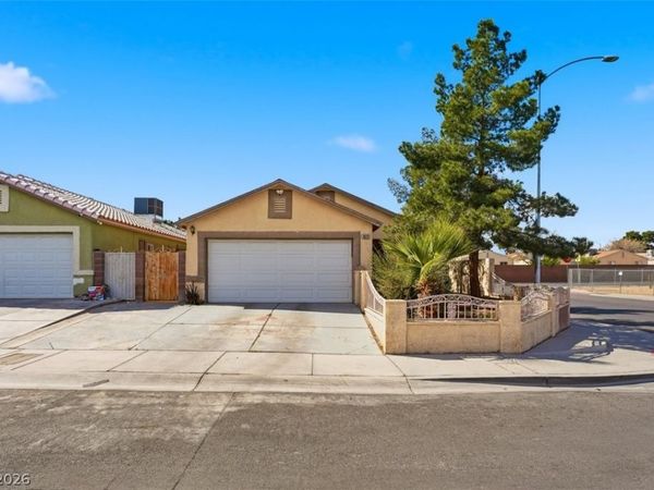 1873 Mother Of Pearl Street , Las Vegas, NV 89106