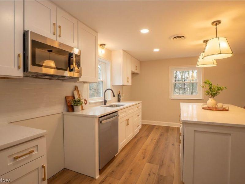 23095 Foster Road , Wellington, OH 44090 Photo 11