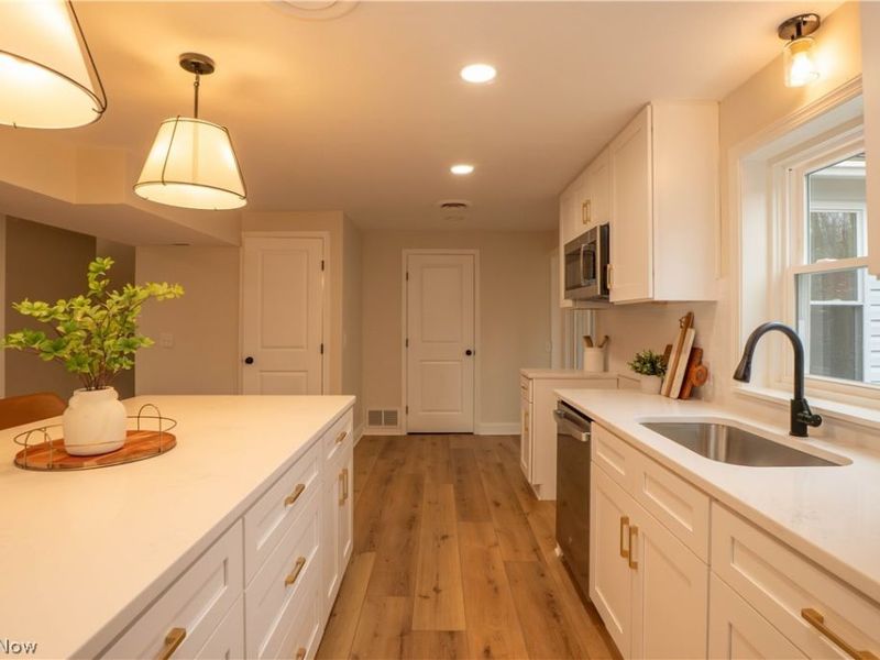 23095 Foster Road , Wellington, OH 44090 Photo 12