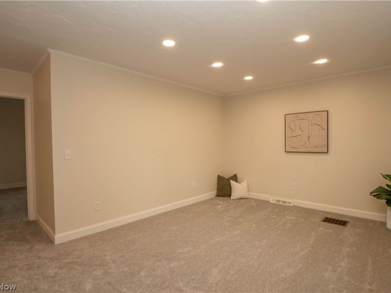 23095 Foster Road , Wellington, OH 44090 Photo 8