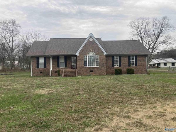 6612 County Road 33, Hollywood, AL 35752