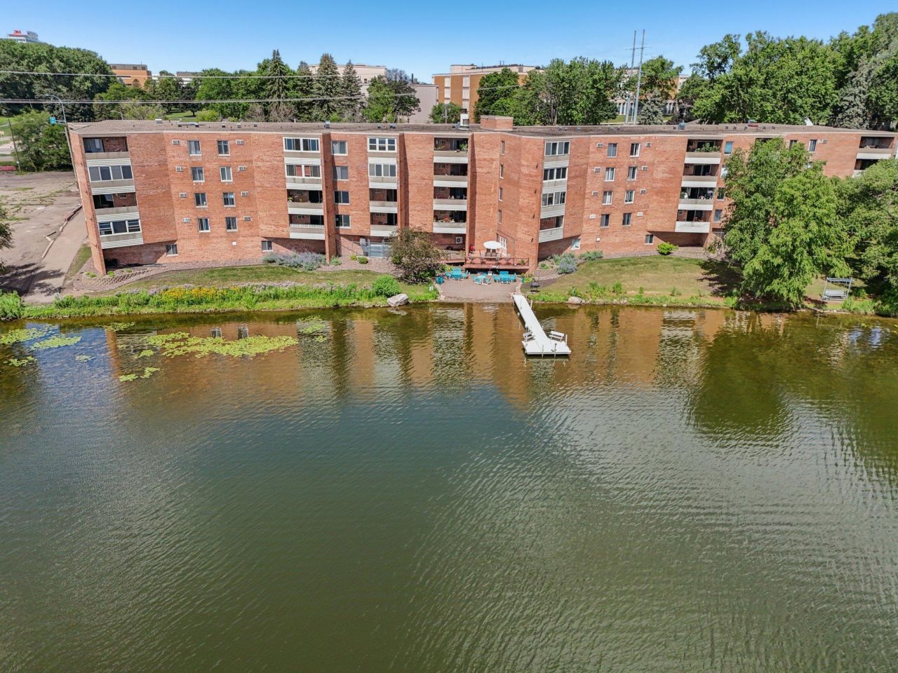 329 Geneva Avenue N, Unit 102, Oakdale, MN 55128 Main Photo