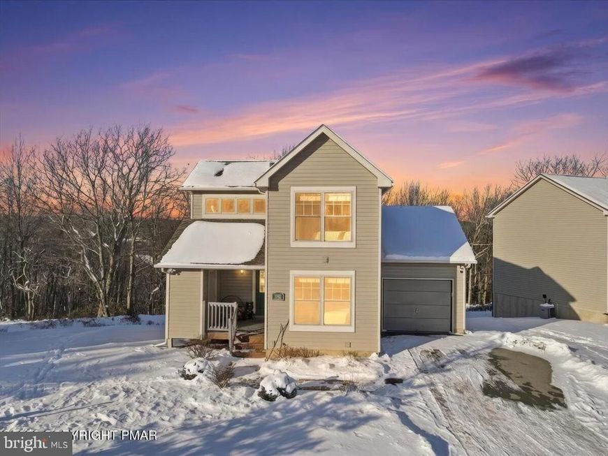 208 Sycamore Court, Tannersville, PA 18372 Main Photo