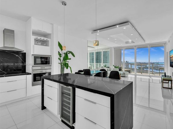 2020 N Bayshore Dr, Unit 3303, Miami, FL 33137