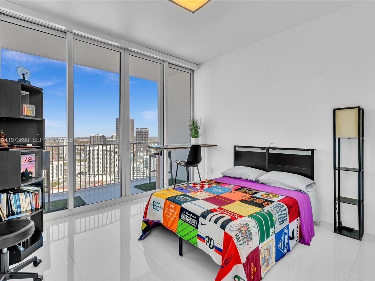 2020 N Bayshore Dr, Unit 3303, Miami, FL 33137 Photo