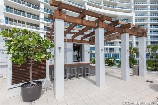 2020 N Bayshore Dr, Unit 3303, Miami, FL 33137 Photo