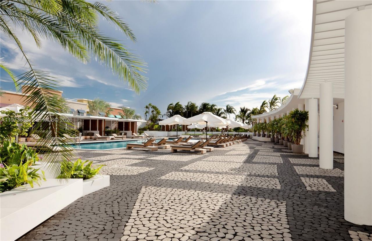 2020 N Bayshore Dr, Unit 3303, Miami, FL 33137 Photo