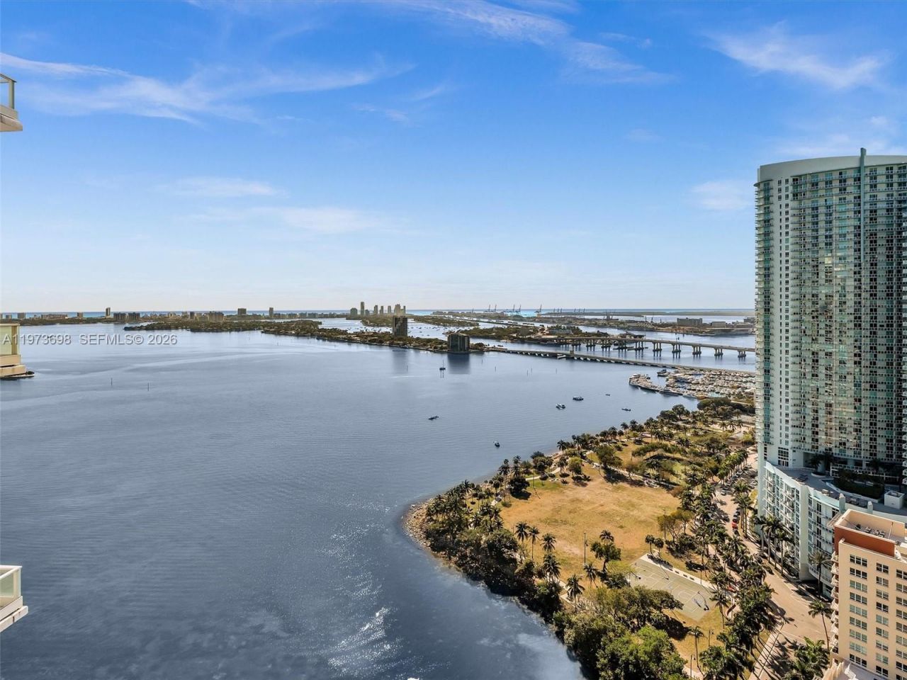2020 N Bayshore Dr, Unit 3303, Miami, FL 33137 Photo