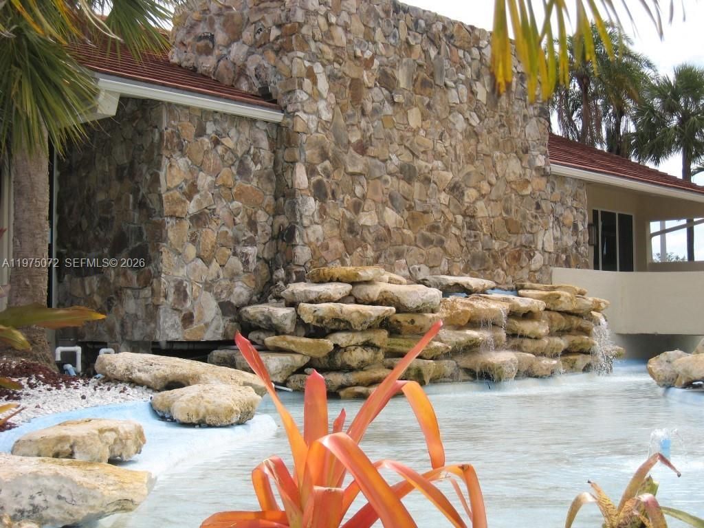 7722 Camino Real, Unit E301, Miami, FL 33143 Photo