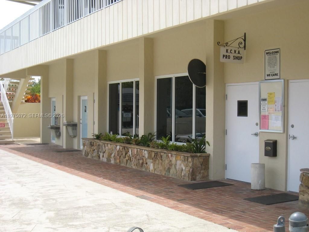 7722 Camino Real, Unit E301, Miami, FL 33143 Photo