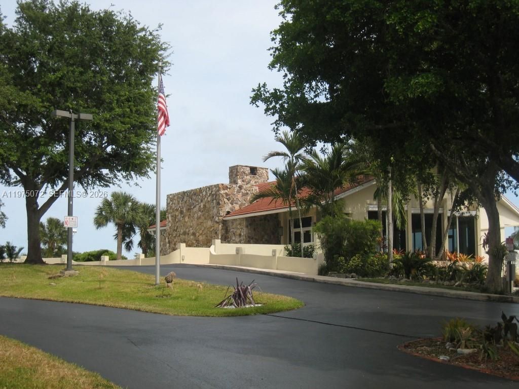 7722 Camino Real, Unit E301, Miami, FL 33143 Photo