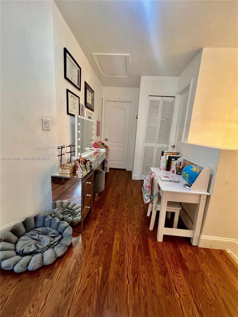 12406 NW 7th Ln , Miami, FL 33182 Photo