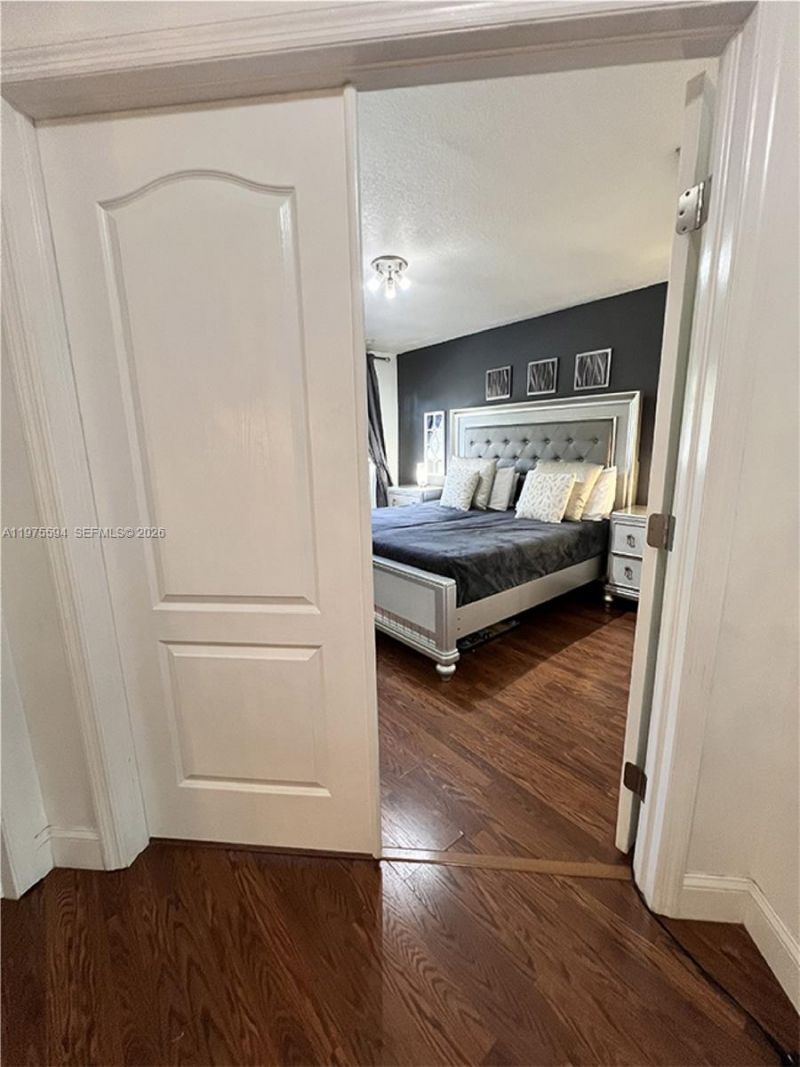 12406 NW 7th Ln , Miami, FL 33182 Photo