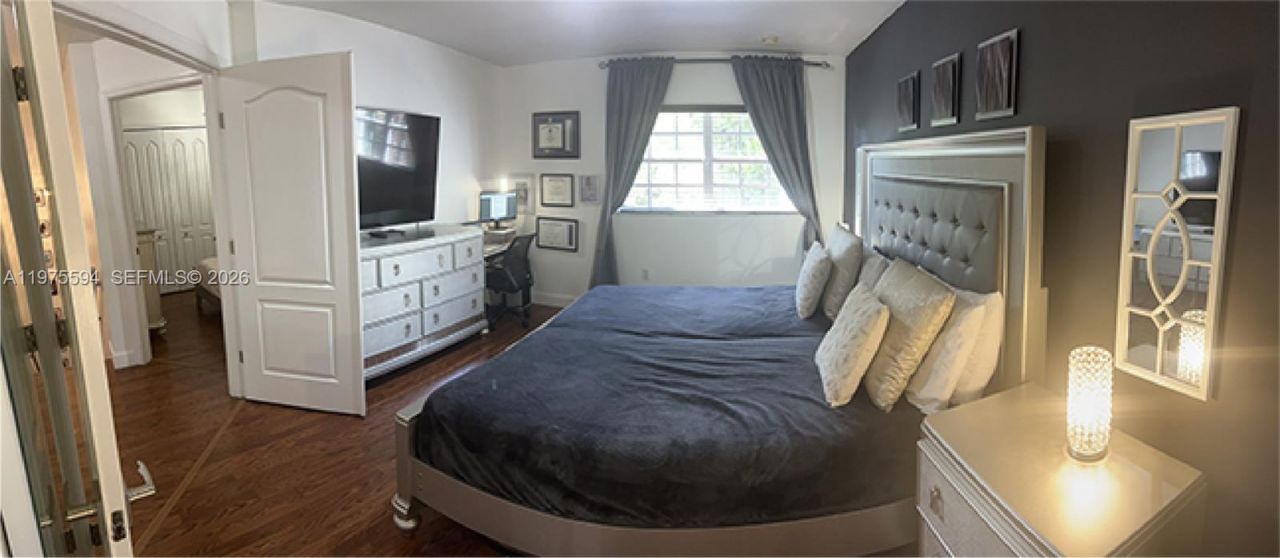 12406 NW 7th Ln , Miami, FL 33182 Photo