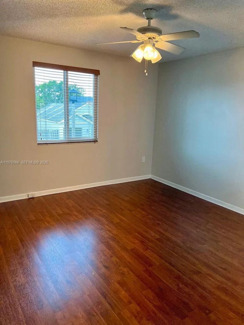 274 SW 159th Ter , Sunrise, FL 33326 Photo