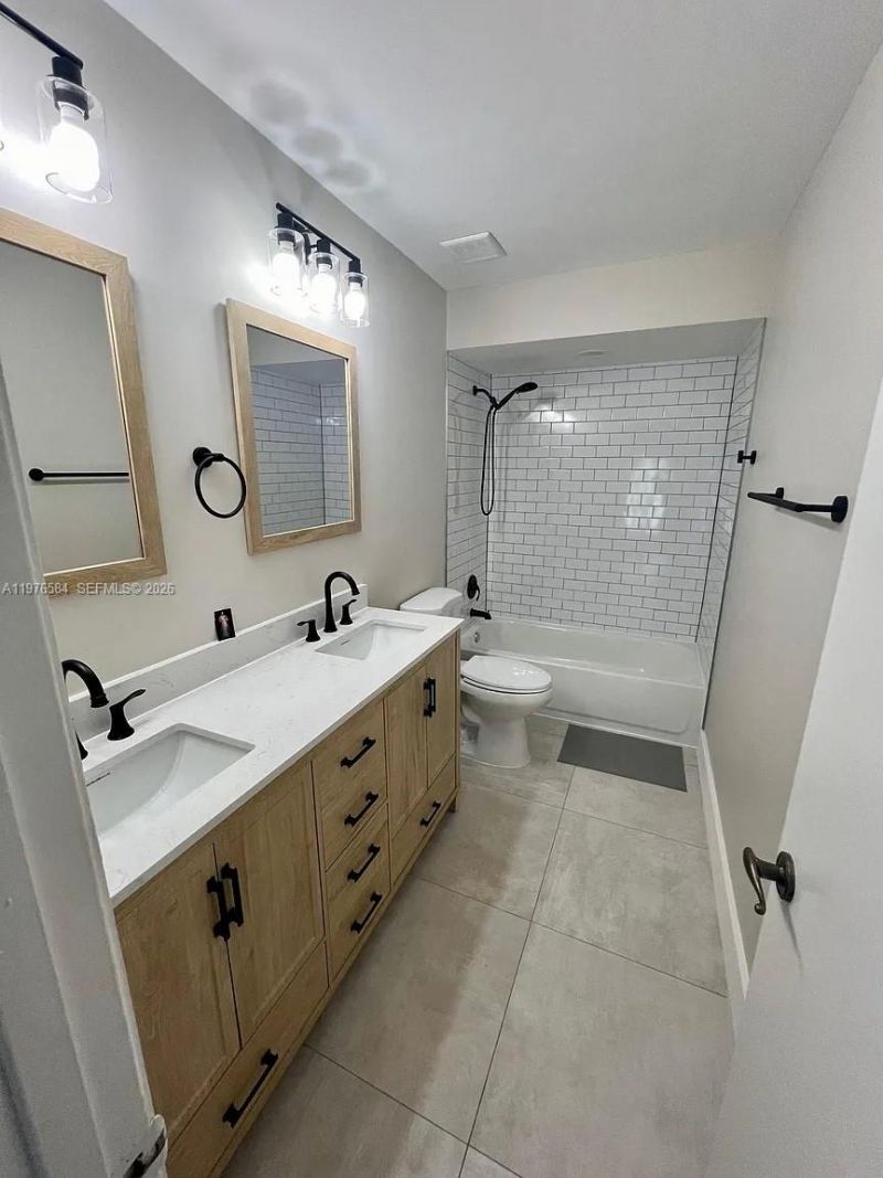 274 SW 159th Ter , Sunrise, FL 33326 Photo