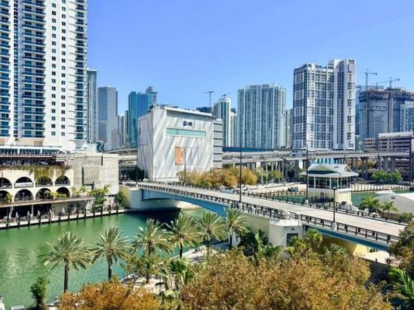 10 SW South River Dr, Unit 603, Miami, FL 33130