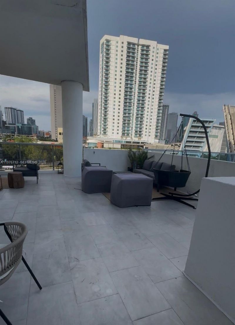 10 SW South River Dr, Unit 603, Miami, FL 33130 Photo