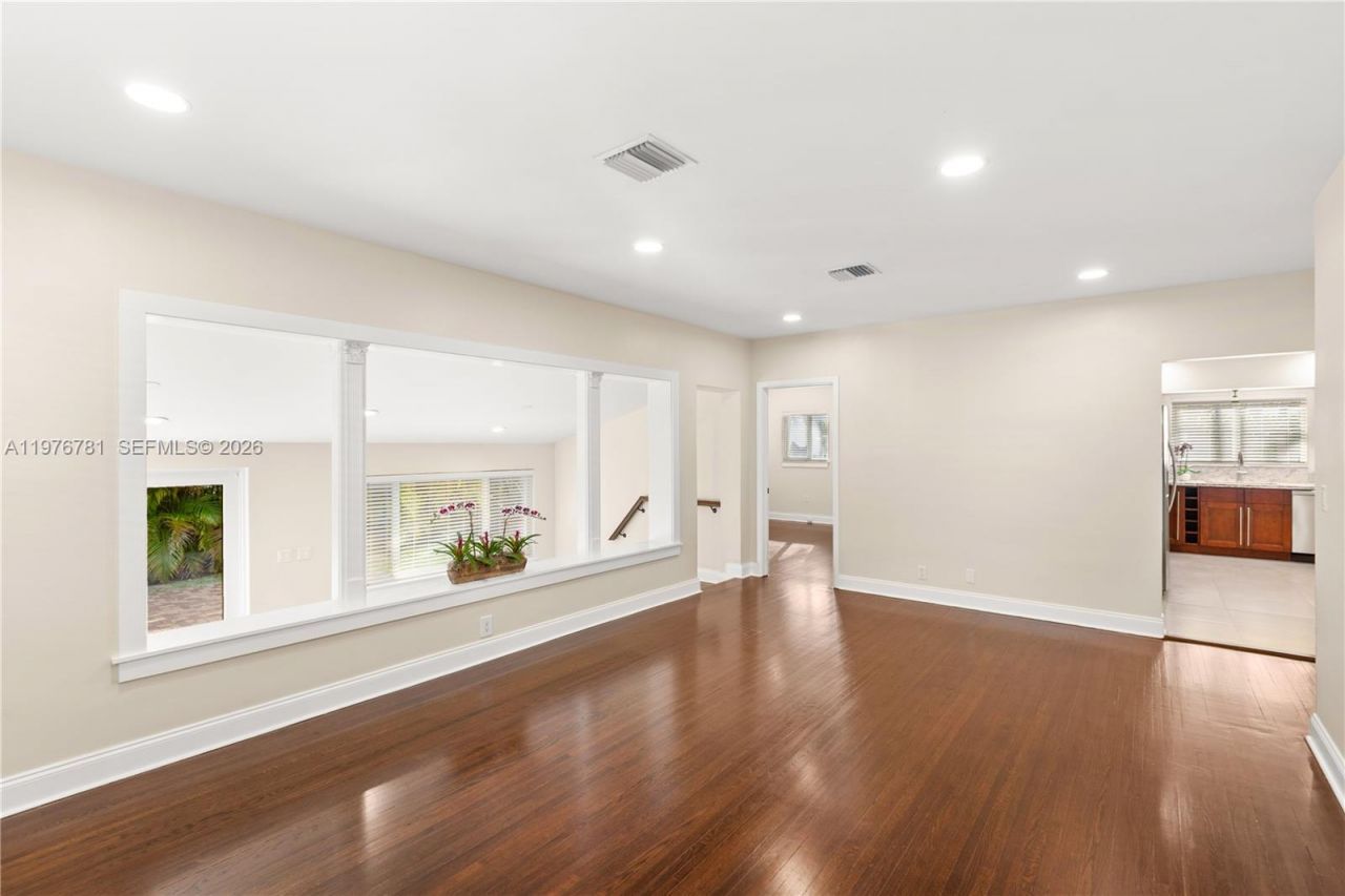 140 Santander Ave, Coral Gables, FL 33134 Photo