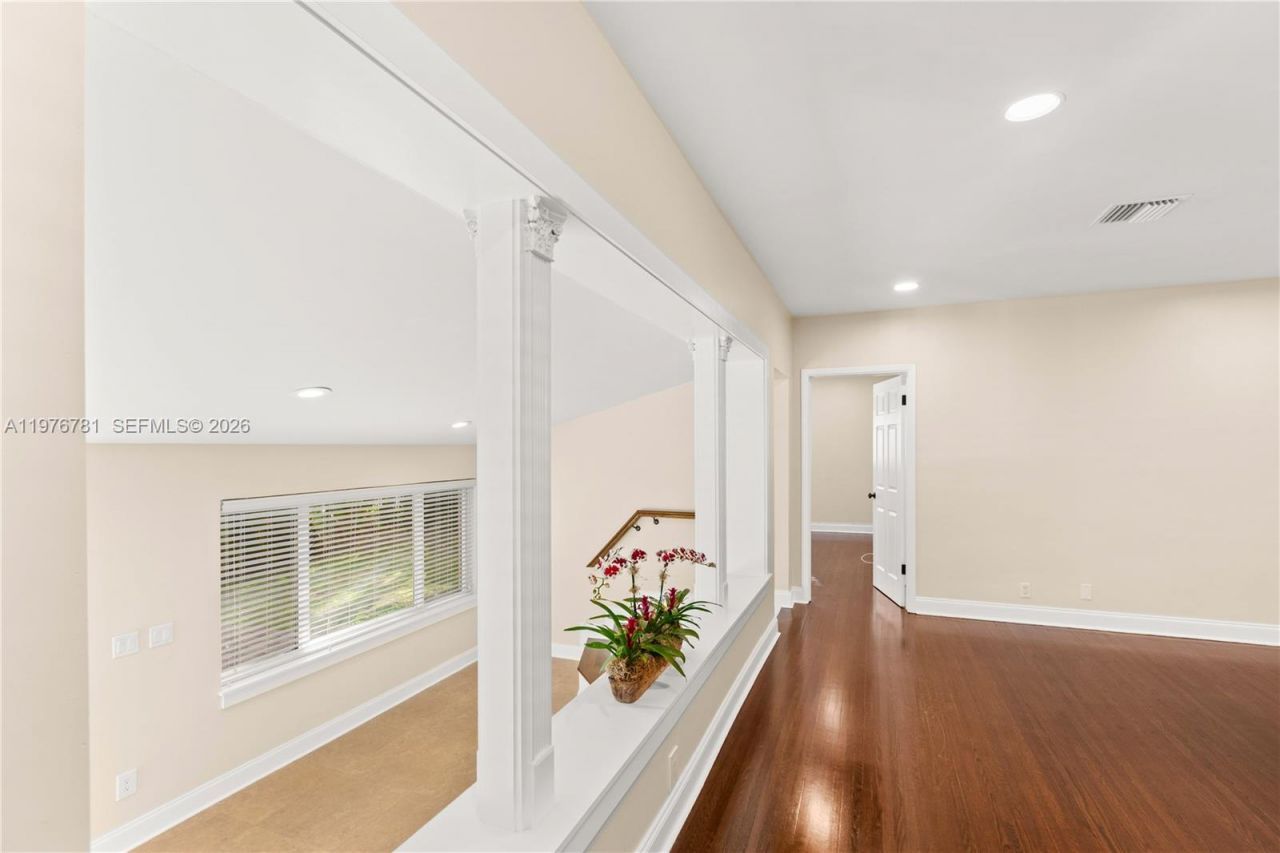 140 Santander Ave, Coral Gables, FL 33134 Photo