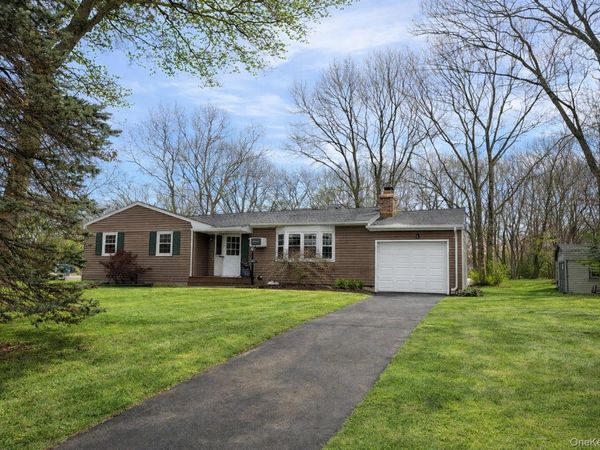 307 Norwalk Avenue, Medford, NY 11763