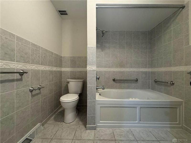 540 Heather #7 Drive, Dayton, OH 45405 Photo 28