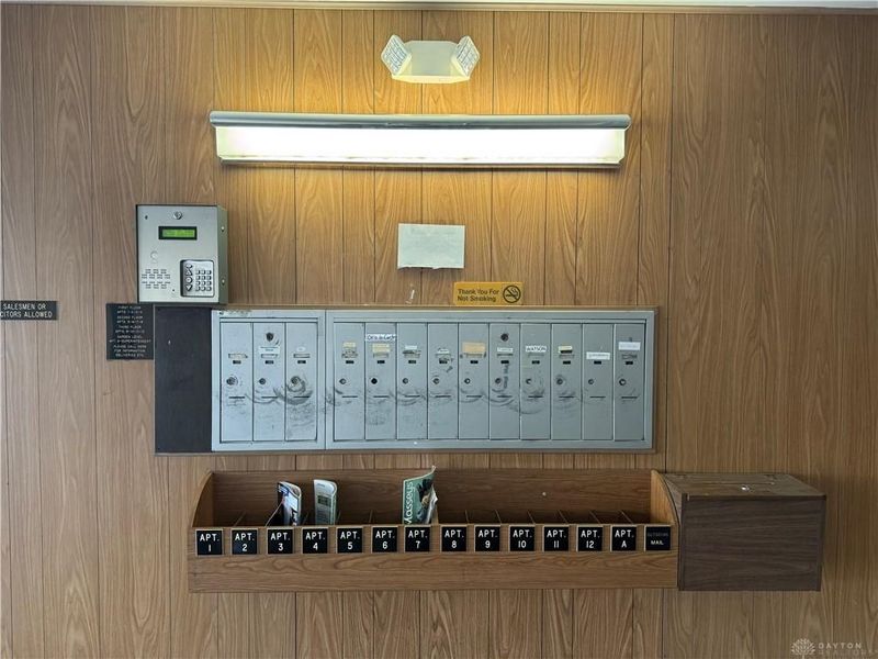 540 Heather #7 Drive, Dayton, OH 45405 Photo 5