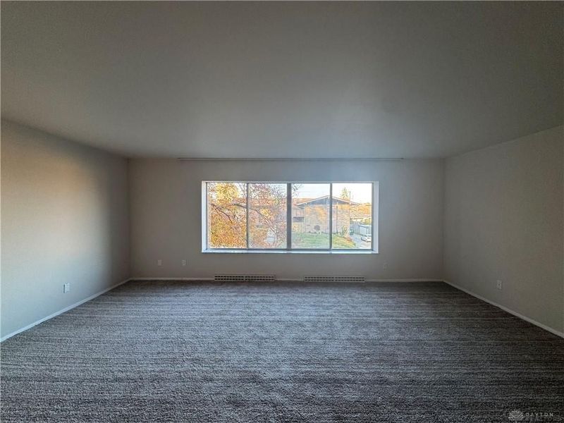 540 Heather #7 Drive, Dayton, OH 45405 Photo 9