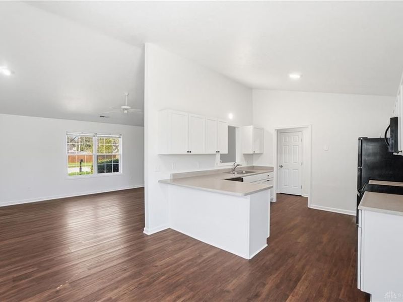 209 Jay Road, Union, OH 45322 Photo 9