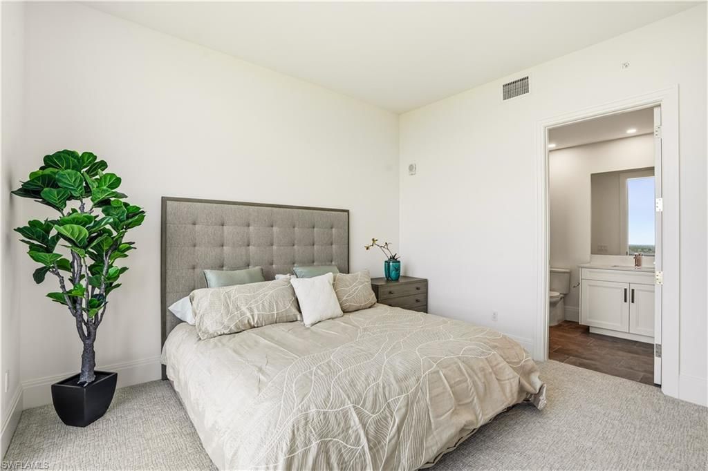 4810 Pelican Colony Blvd, Unit 1605, Bonita Springs, FL 34134 Photo