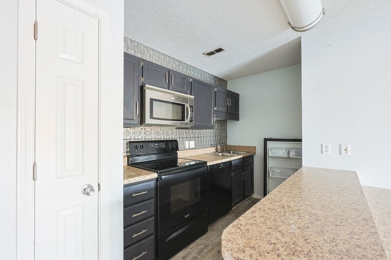 206 Double Eagle Dr. Photo 11